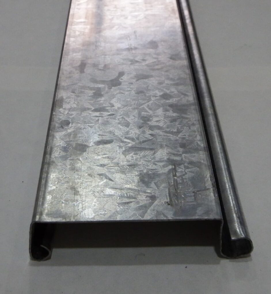 Tubular Galvanizado Tira Cortina Plana