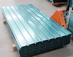 Tablero en V Galvanizado 3.05 mts (Maltratado)